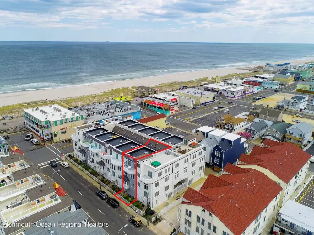 Seaside Townhouse Rental